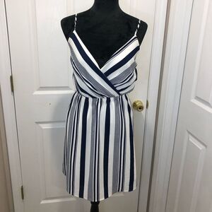 Monteau mini navy blue and white summer sun dress size small